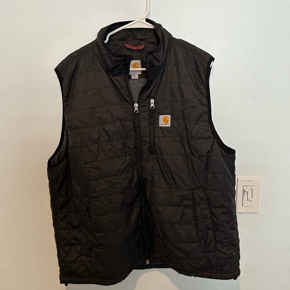 Carhartt vest - Picture 1 of 2